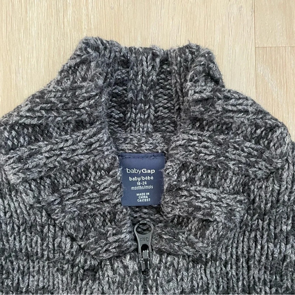 Gap Baby Boy Zip Up Sweater - Picture 3 of 5